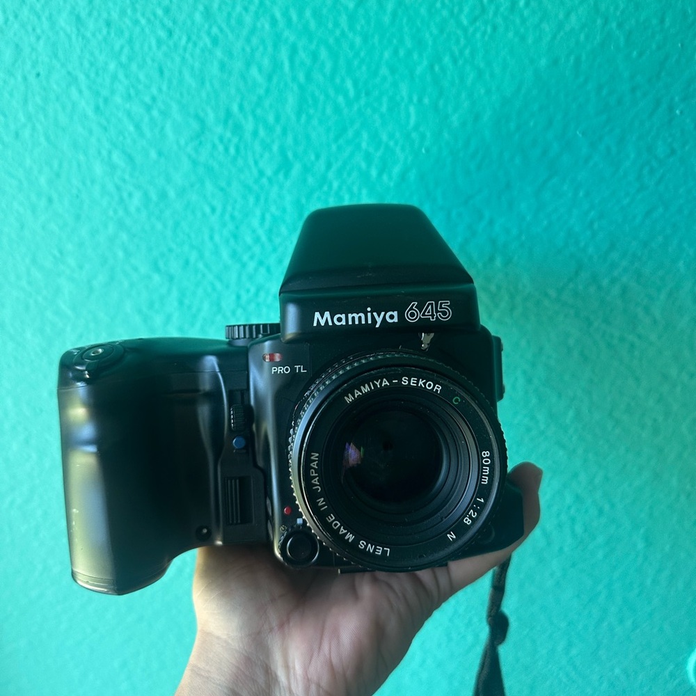 Mamiya 645 Pro TL Camera - Black